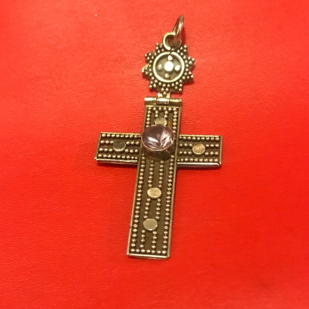Sterling silver cross w/ amethyst pendant